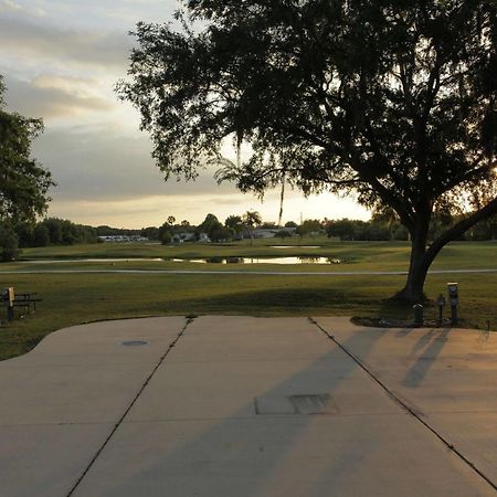 Clerbrook Golf & Rv Resort Caravan Park クレルモン エクステリア 写真
